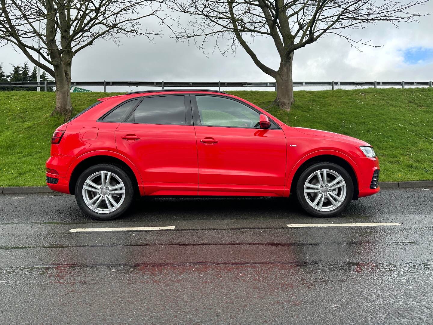 Audi Q3 DIESEL ESTATE in Down