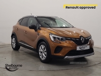 Renault Captur 1.3 TCe Iconic SUV 5dr Petrol Manual Euro 6 (s/s) (130 ps) in Down