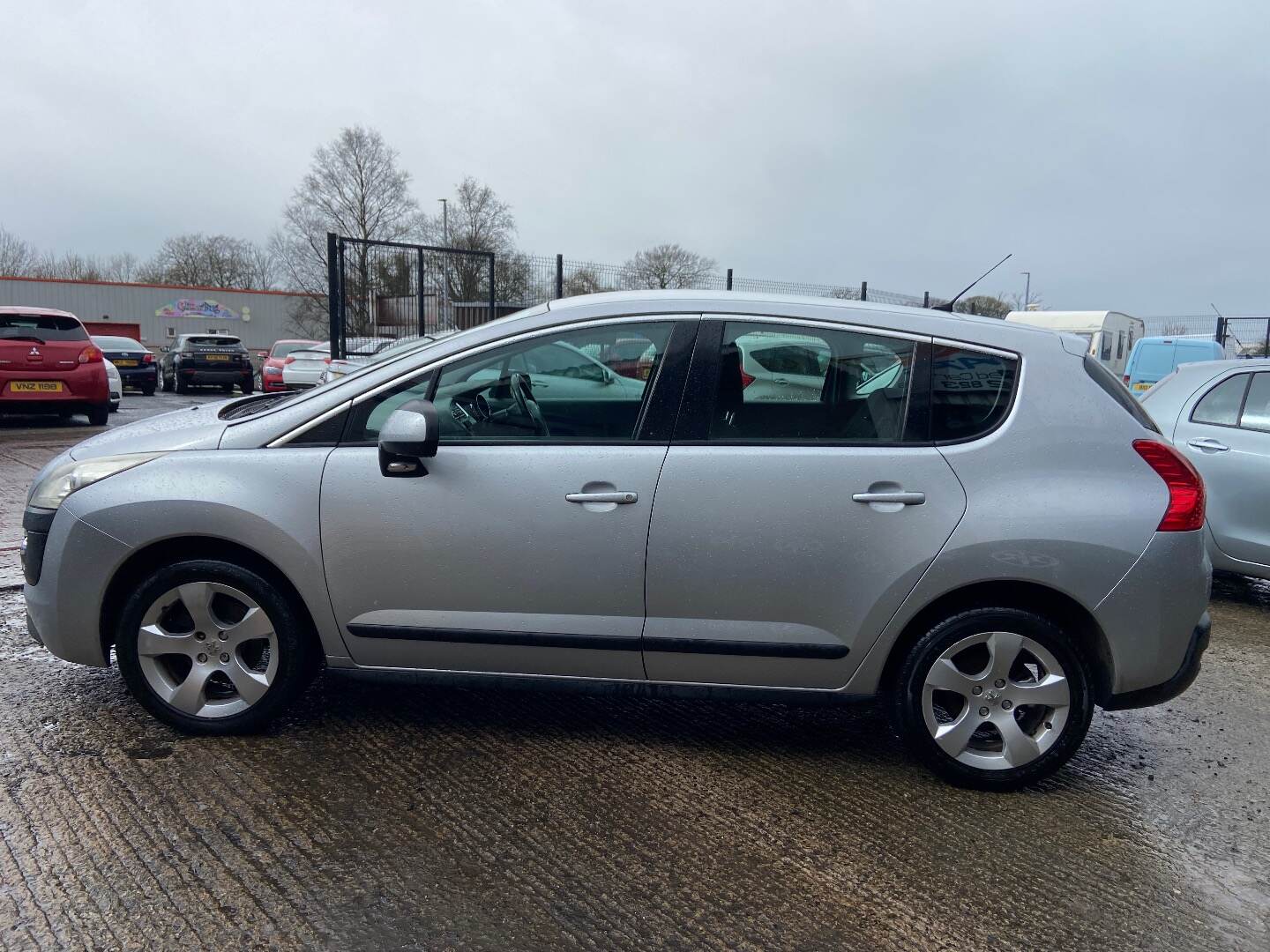 Peugeot 3008 DIESEL ESTATE in Antrim