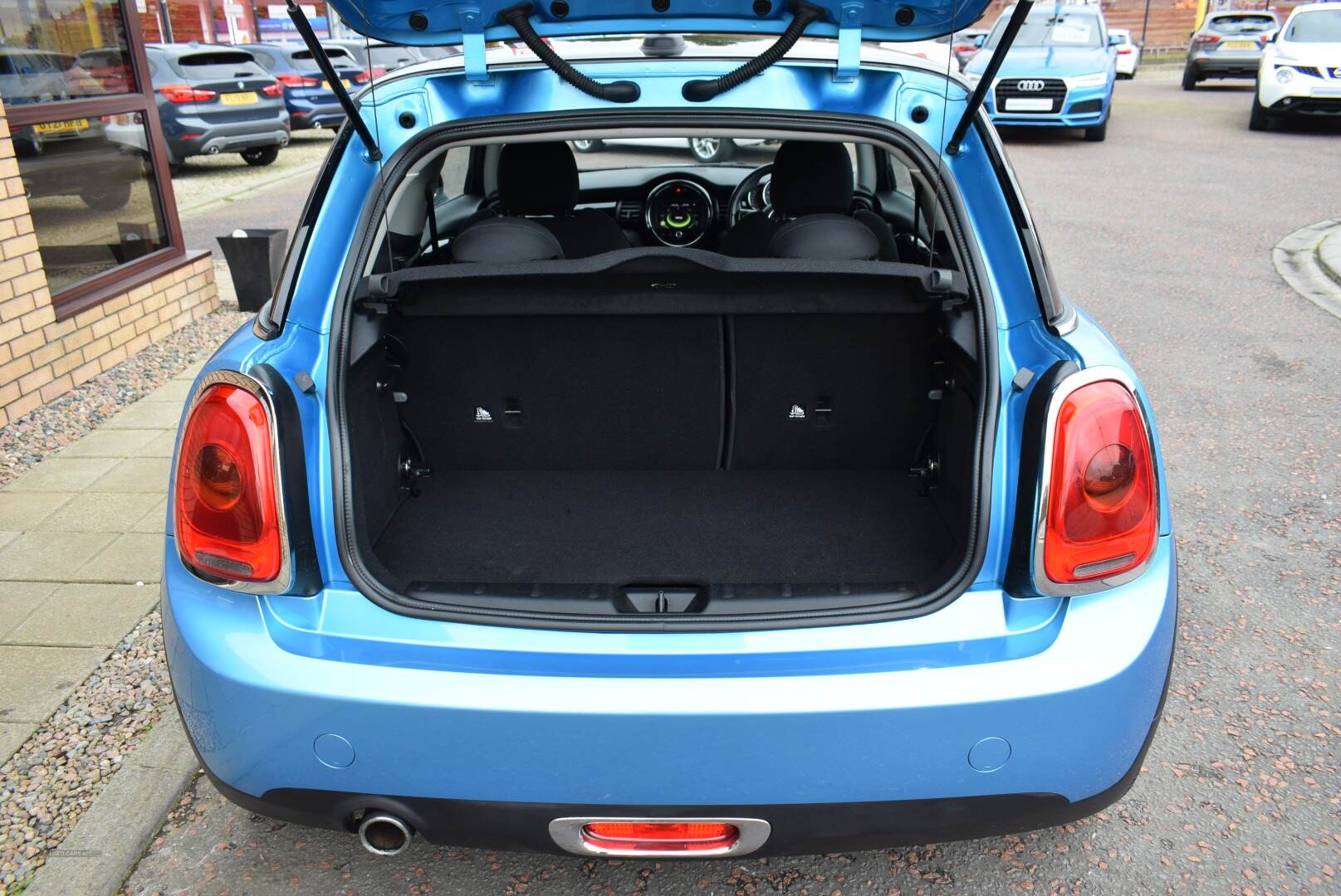 MINI Hatch in Antrim