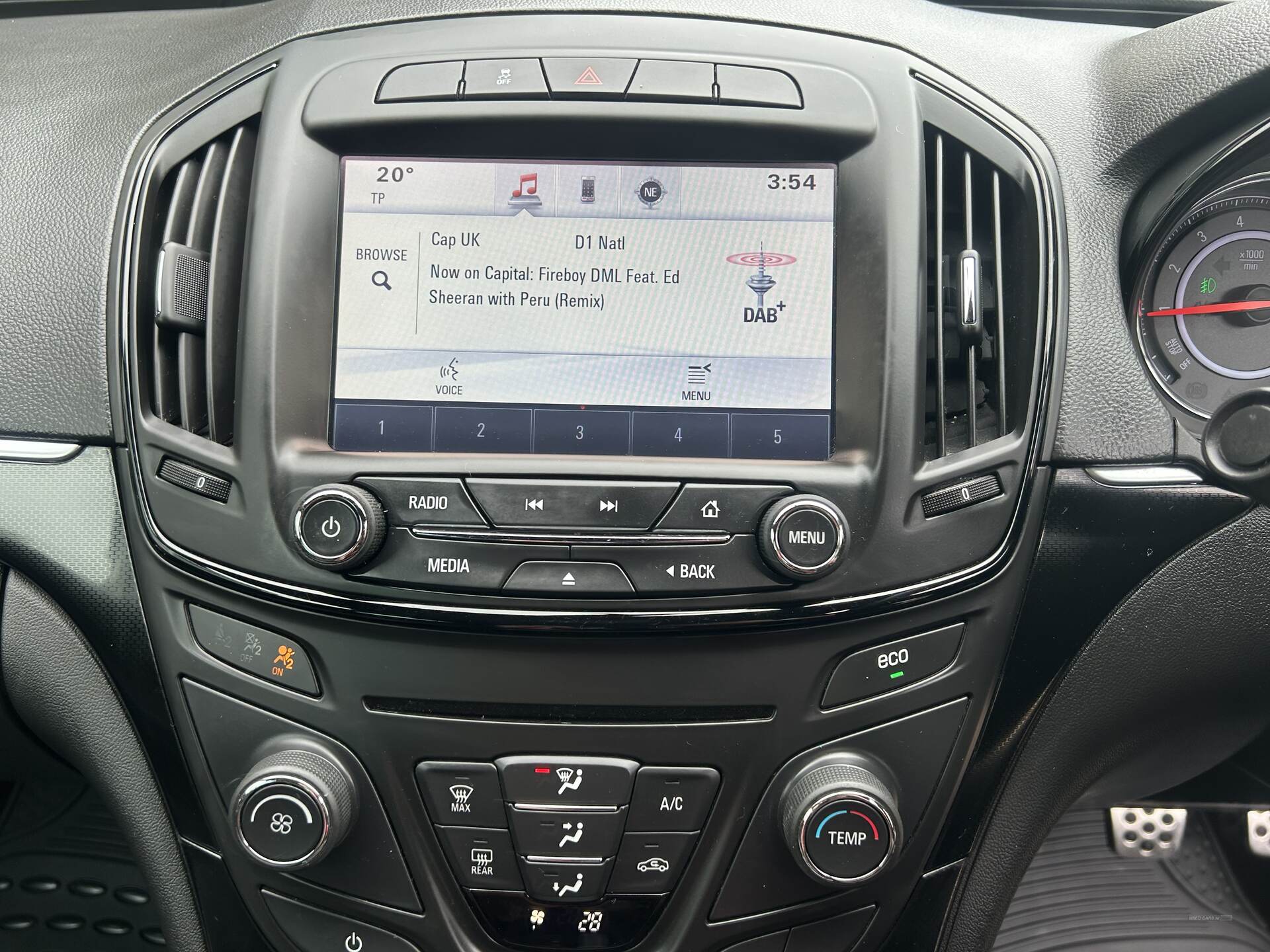 Vauxhall Insignia DIESEL HATCHBACK in Tyrone