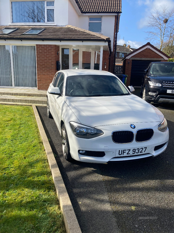 BMW 1 Series 118i SE 5dr in Down