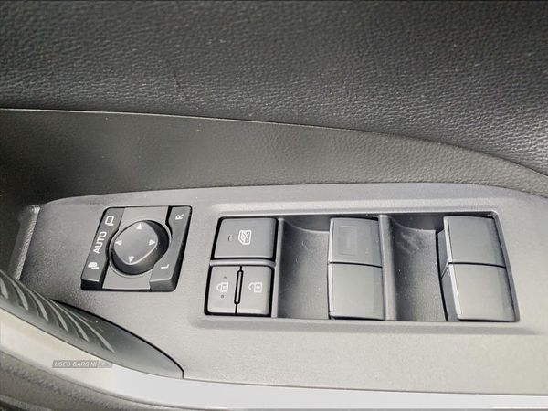 Toyota RAV4 2.5 Vvt-I Hybrid Excel 5Dr Cvt in Down