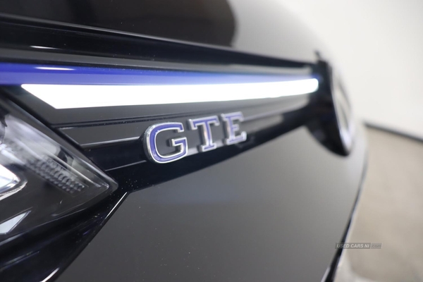 Volkswagen Golf GTE DSG in Antrim