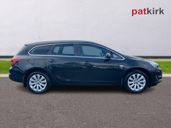 Vauxhall Astra 2.0 CDTi 16V SE 5dr in Tyrone