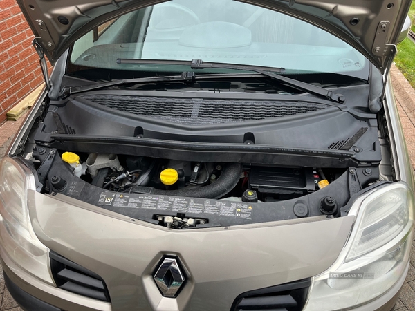Renault Modus 1.5 dCi 68 Expression 5dr [AC] Euro 4 in Antrim