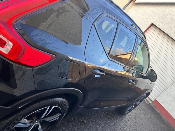 Volvo XC40 1.5 T5 Recharge PHEV R DESIGN 5dr Auto in Derry / Londonderry