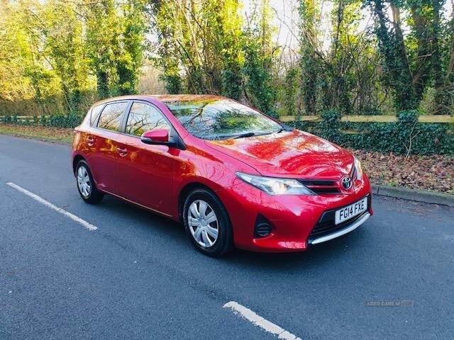 Toyota Auris DIESEL HATCHBACK in Armagh