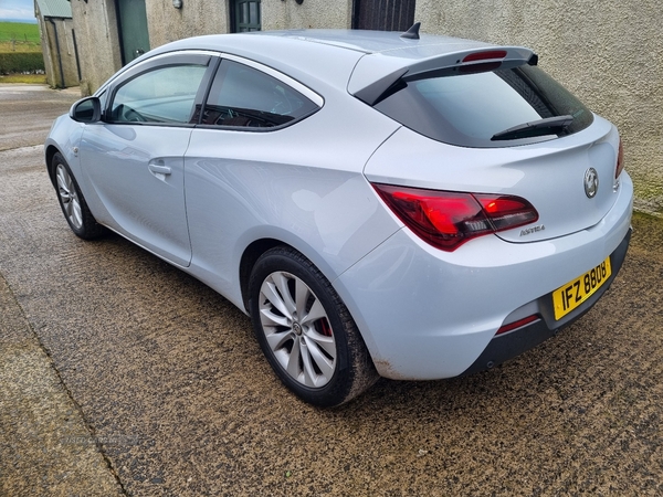 Vauxhall Astra GTC COUPE in Derry / Londonderry