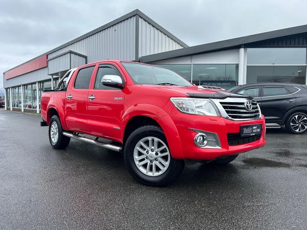 Toyota Hilux INVINCIBLE 4X4 D-4D DCB in Derry / Londonderry