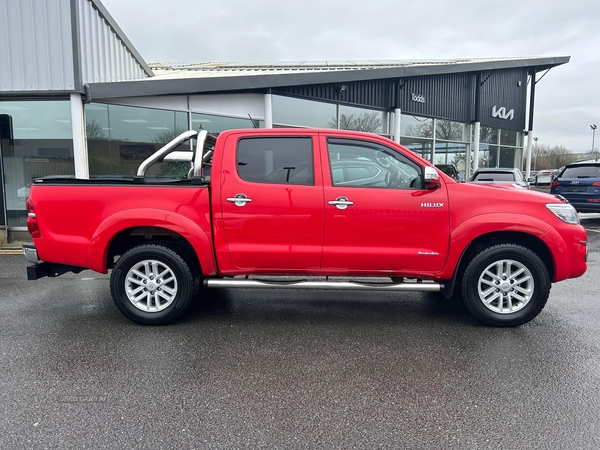 Toyota Hilux INVINCIBLE 4X4 D-4D DCB in Derry / Londonderry