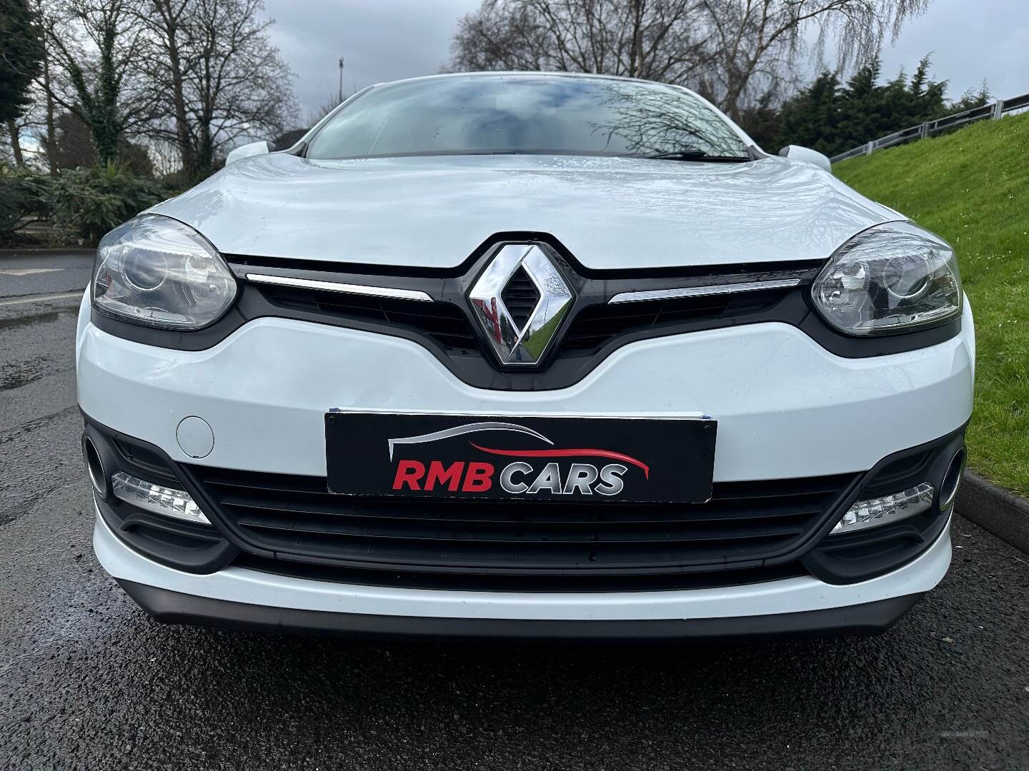 Renault Megane DIESEL HATCHBACK in Down