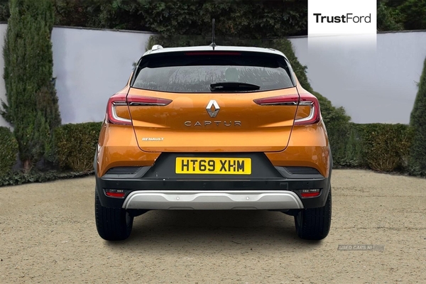 Renault Captur 1.0 TCE 100 Iconic 5dr- Parking Assistance, Driving Assistance, Reversing Sensors, Lane Assist, Bluetooth, Cruise Control in Antrim