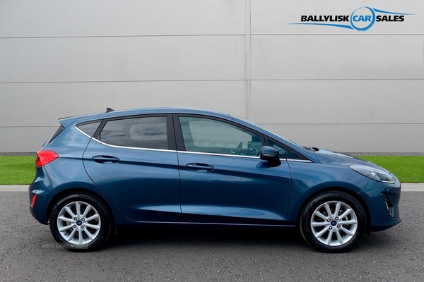 Ford Fiesta TITANIUM 1.0 IN BLUE WITH ONLY 11K in Armagh