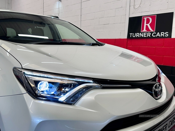 Toyota RAV4 DIESEL ESTATE in Derry / Londonderry