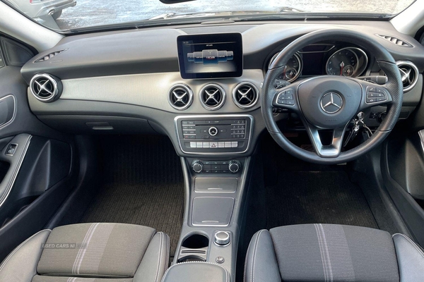 Mercedes-Benz GLA-Class GLA 180 URBAN EDITION AUTO IN BLACK WITH ONLY 13K in Armagh