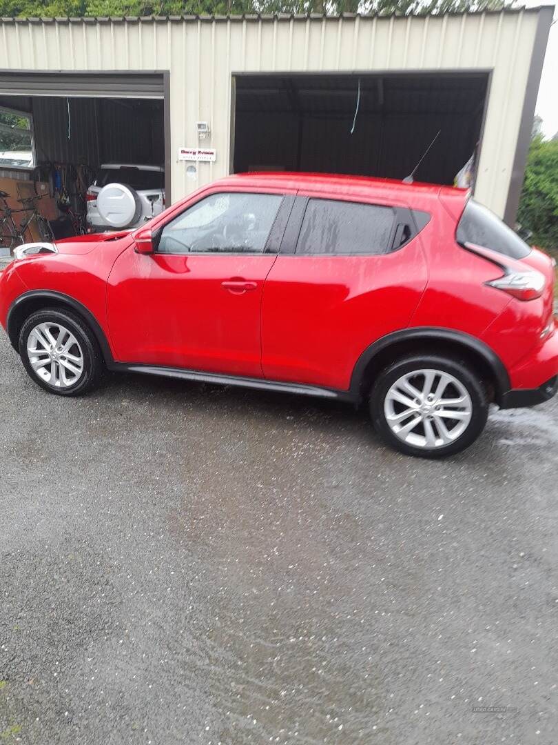 Nissan Juke DIESEL HATCHBACK in Down