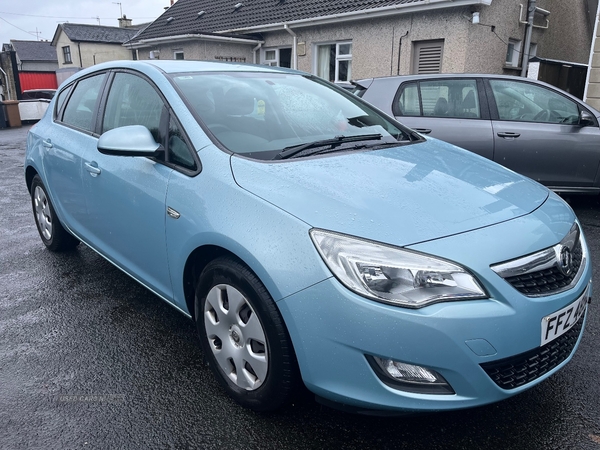 Vauxhall Astra DIESEL HATCHBACK in Derry / Londonderry