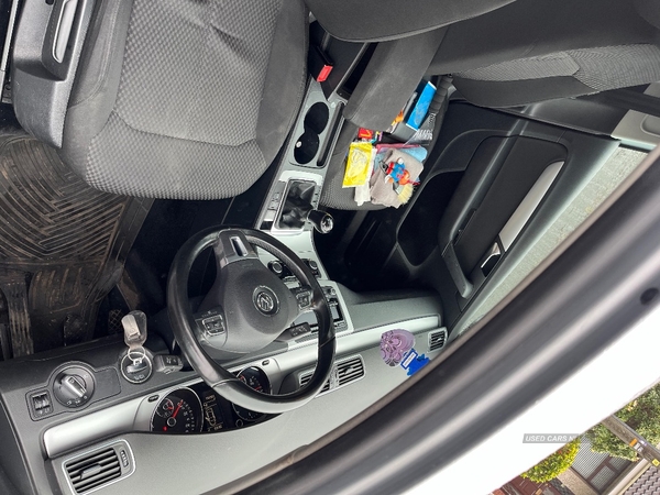 Volkswagen Passat 1.6 TDI Bluemotion Tech S 4dr in Antrim