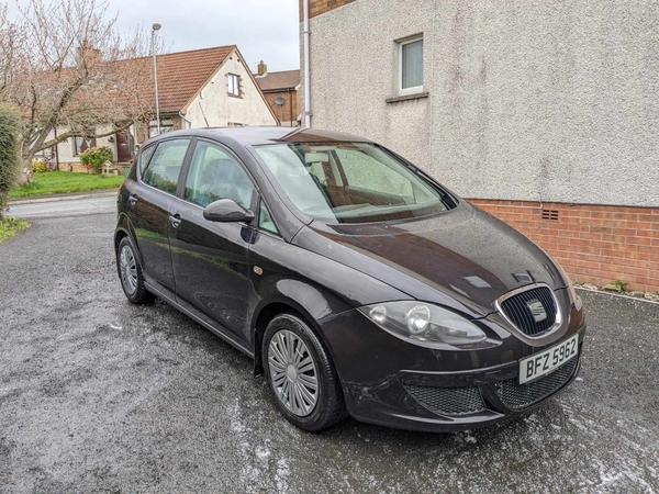 Seat Altea 1.6 Reference 5dr in Down