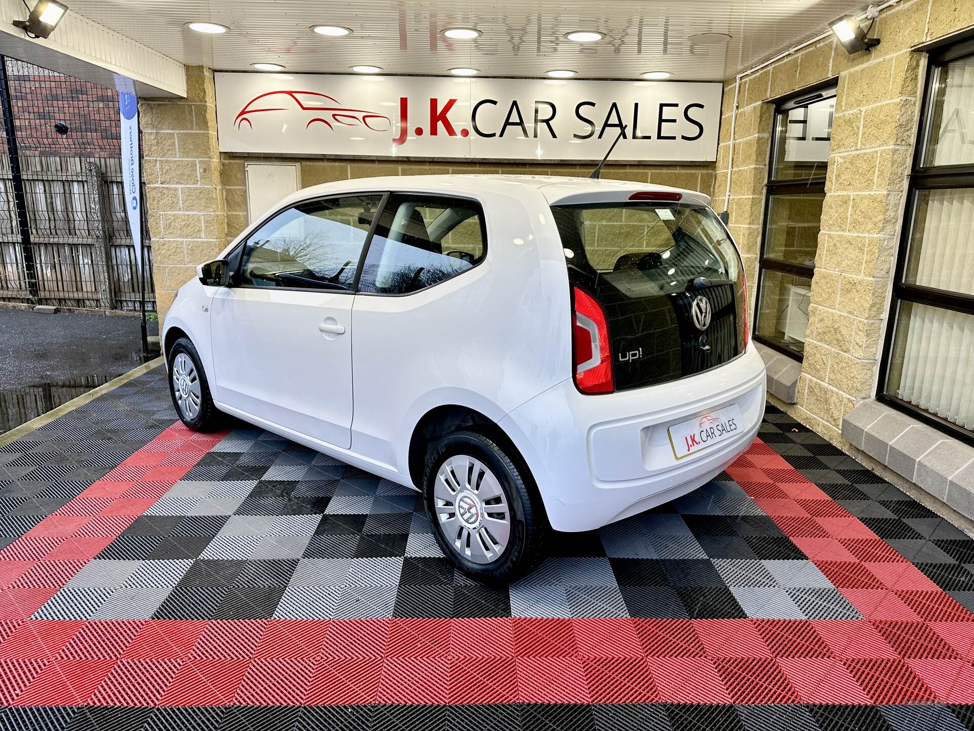 Oct 2013 Volkswagen Up 1.0 Move Up 3dr