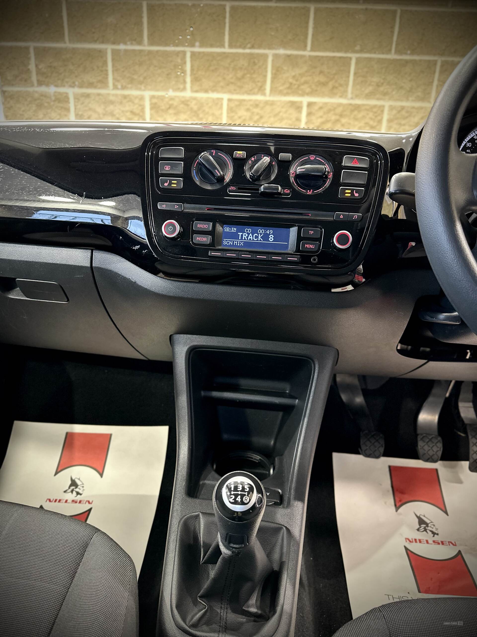 Oct 2013 Volkswagen Up 1.0 Move Up 3dr