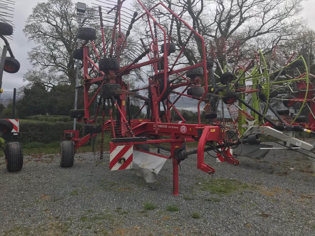  2014 Lely  HIBISCUS915CD
