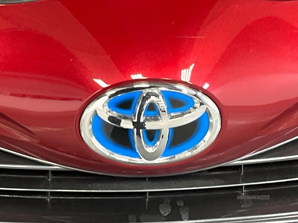 Toyota Yaris 1.5 Hybrid Y20 5Dr Cvt [Bi-Tone] in Antrim
