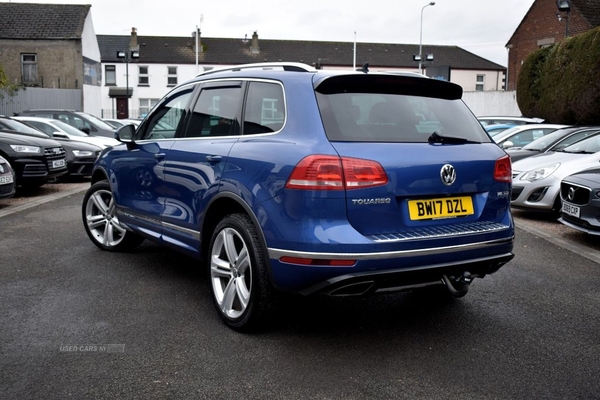 Volkswagen Touareg 3.0 V6 R-LINE PLUS TDI BLUEMOTION TECHNOLOGY 5d 259 BHP **Pano Sun-roof, Heated/Electric Seats** in Down