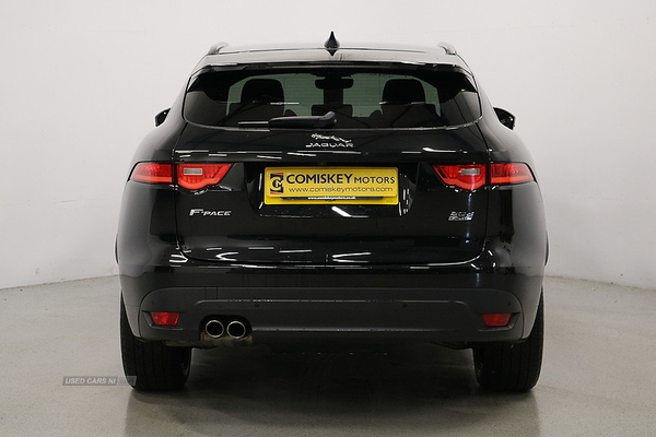 Jaguar F-Pace 2.0d [180] Chequered Flag 5dr Auto AWD in Down