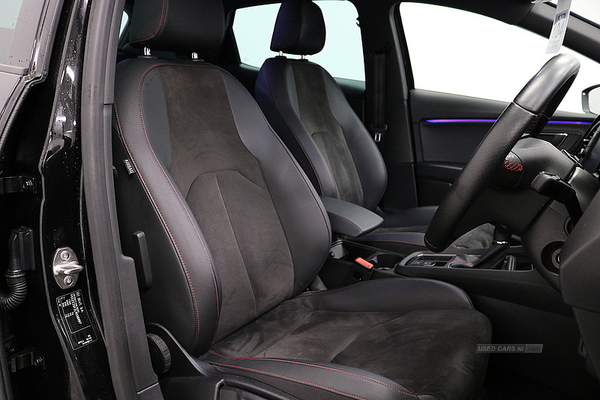 Seat Leon 1.5 TSI EVO 150 FR Black Edition [EZ] 5dr in Down