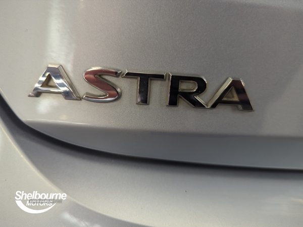 Vauxhall Astra 1.0i Turbo ecoTEC SRi Nav Hatchback 5dr Petrol Manual (105 ps) in Armagh