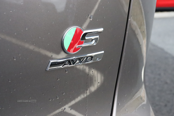 Jaguar F-Pace V6 S AWD in Antrim
