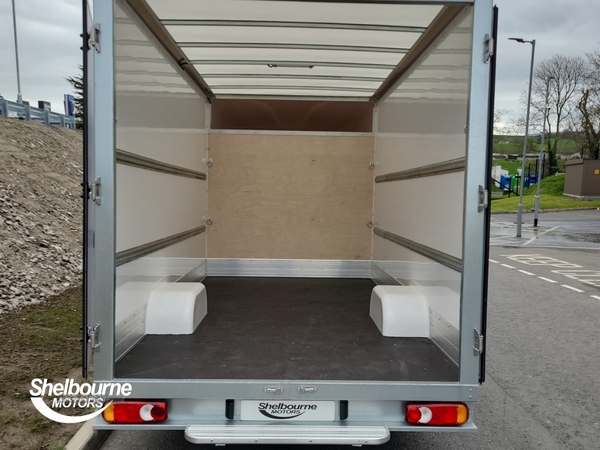 Renault Master LL35 ENERGY Blue dCi 145 Start Luton Low loader in Down
