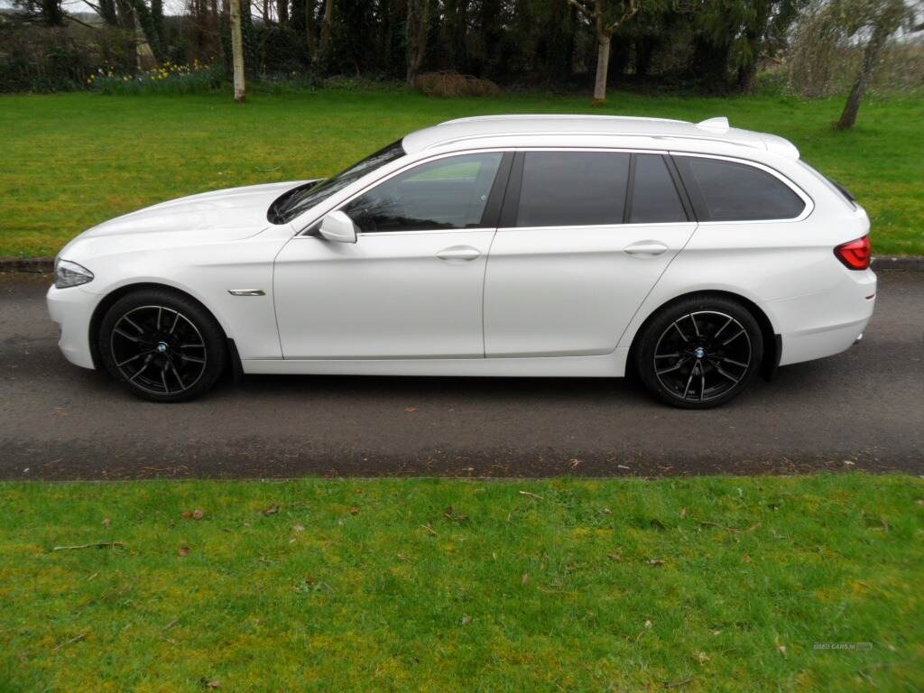 BMW 5 Series DIESEL TOURING in Derry / Londonderry