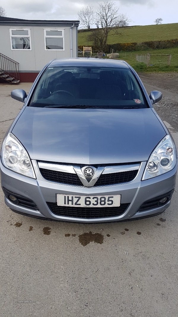 Vauxhall Vectra 1.9 CDTi Exclusiv [120] 5dr in Tyrone