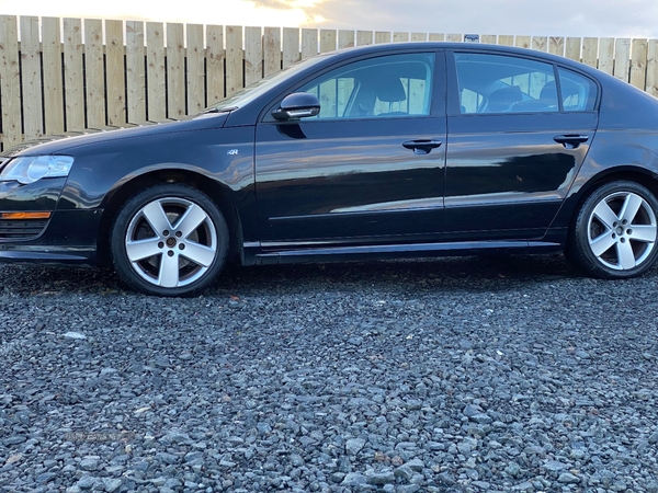 Volkswagen Passat 2.0 R-Line TDI CR DPF 4dr in Antrim