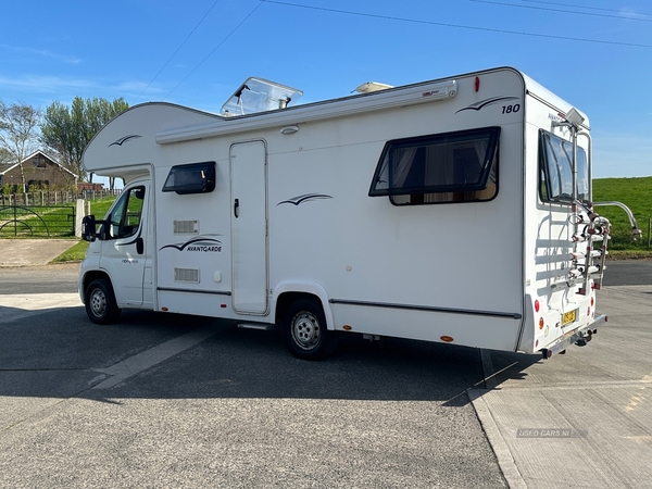 Peugeot Boxer 335 L2 DIESEL in Down