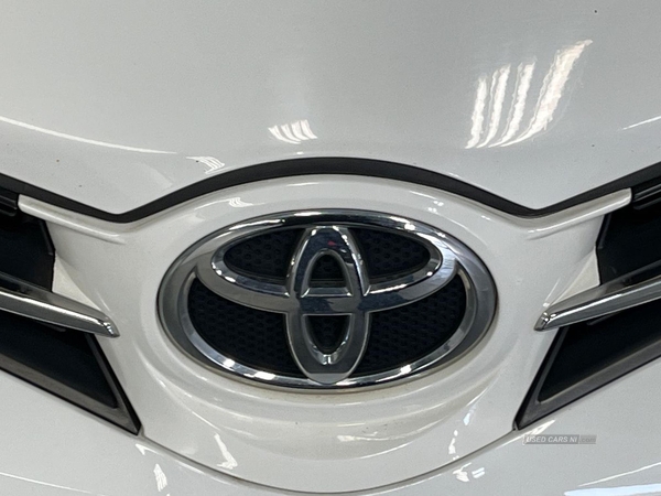 Toyota Auris 1.33 Dual Vvti Icon 5Dr in Antrim