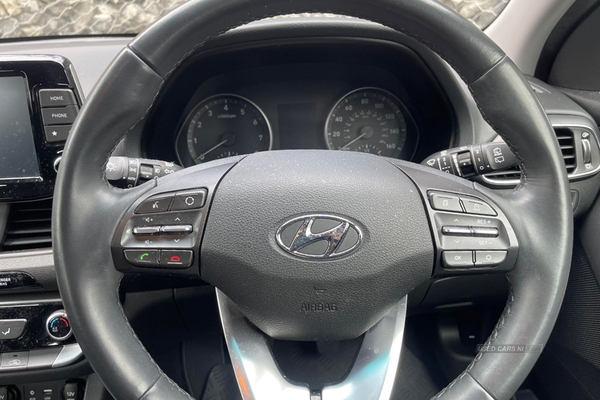 Hyundai i30 1.0T GDI SE 5dr (0 PS) in Fermanagh