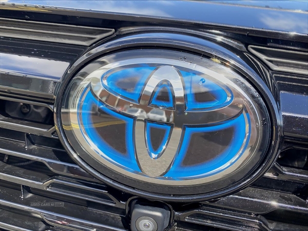 Toyota RAV4 2.5 Vvt-I Hybrid Black Edition 5Dr Cvt in Down