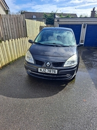 Renault Grand Scenic 1.5 dCi Dynamique 5dr [7 Seats] in Down