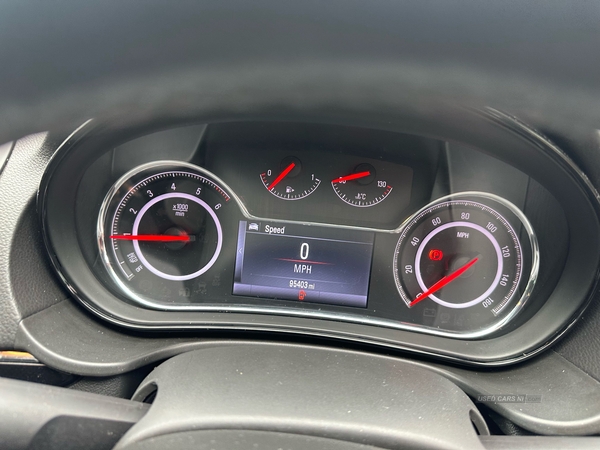 Vauxhall Insignia 2.0 CDTi [140] ecoFLEX SRi Nav 5dr [Start Stop] in Down