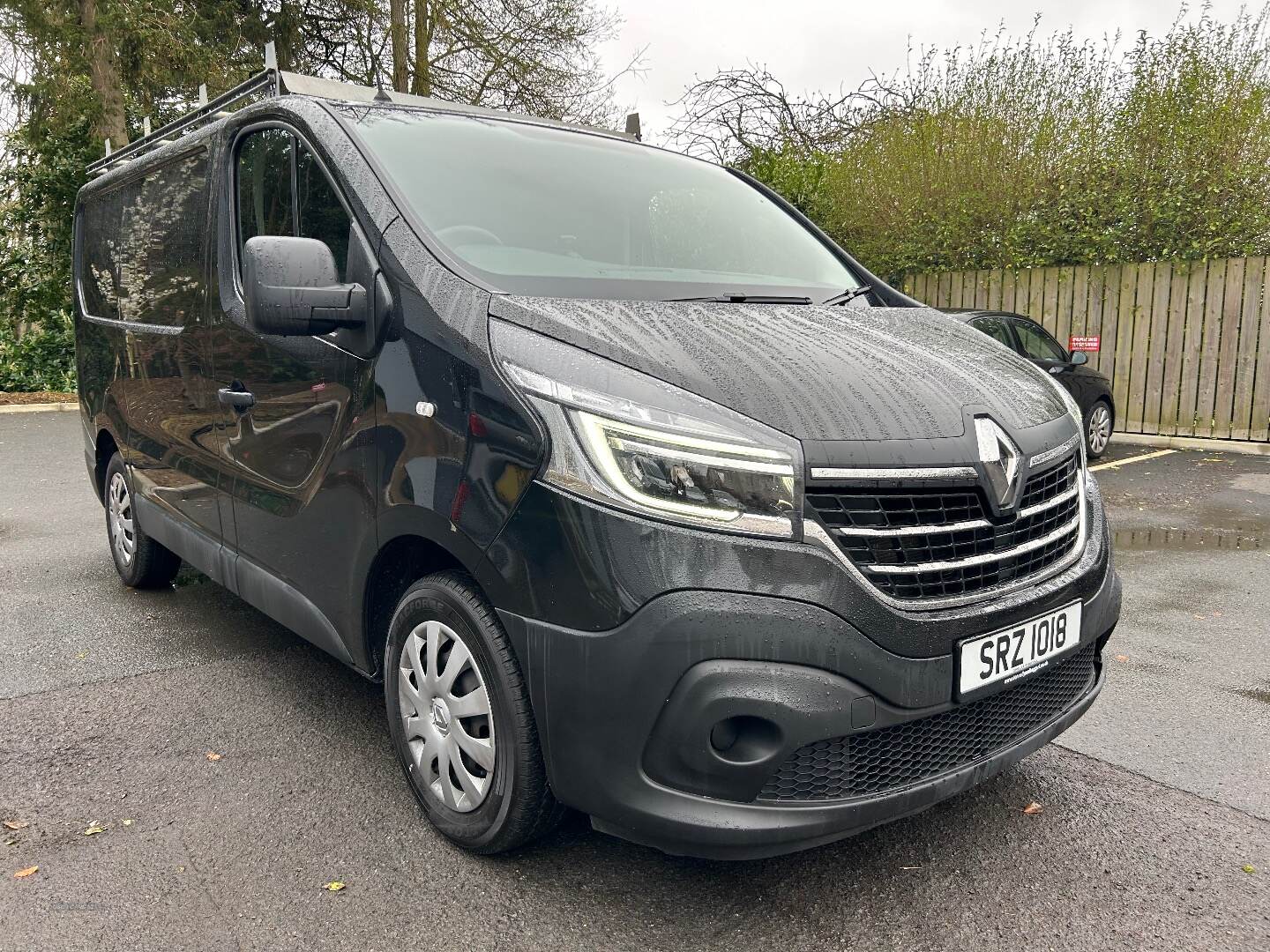 Renault Trafic SWB DIESEL in Down