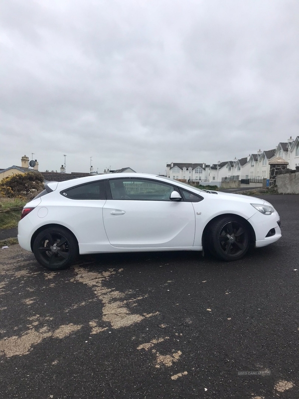 Vauxhall Astra GTC 2.0 CDTi 16V SRi 3dr in Derry / Londonderry
