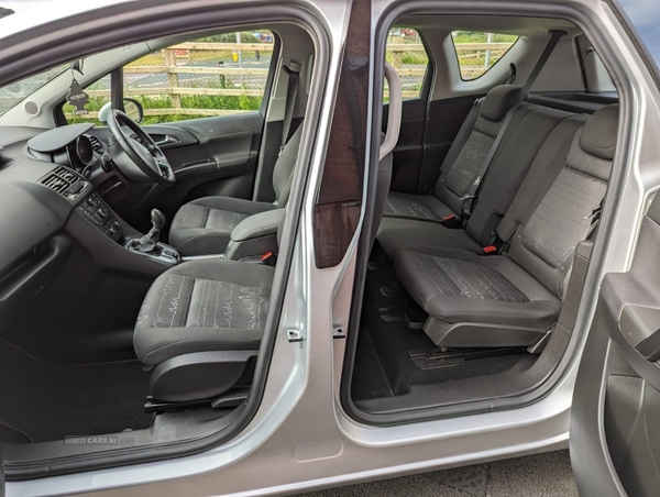 Vauxhall Meriva 1.4i 16V Exclusiv 5dr in Antrim