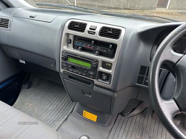 Toyota Hiace 280 Van 2.5 D-4D 95hp in Antrim