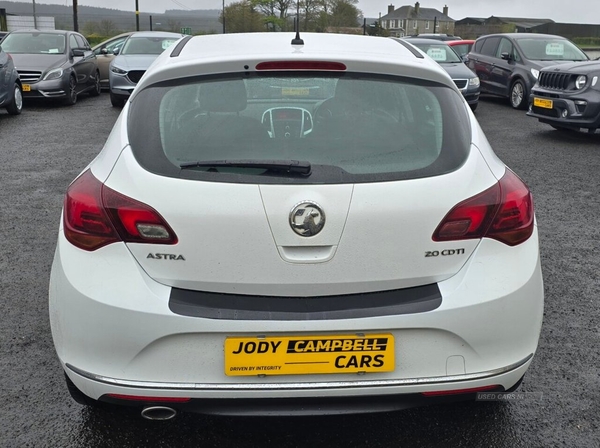 Vauxhall Astra 2.0 SRI CDTI S/S 5d 163 BHP in Derry / Londonderry