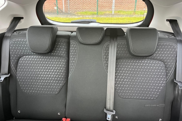 Ford Fiesta 1.0 EcoBoost Zetec 5dr, Apple Car Play, Android Auto, Sat Nav, Touchscreen Multimedia Screen, Eco Drive Mode, Multifunction Steering Wheel in Derry / Londonderry