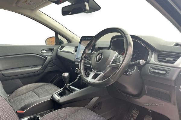 Renault Captur 1.3 TCE 130 S Edition 5dr, Keyless Start & Entry, Multimedia Screen, Parking Sensors, Reverse Camera, LED Lights, Sat Nav, Partial Leather Interior in Derry / Londonderry